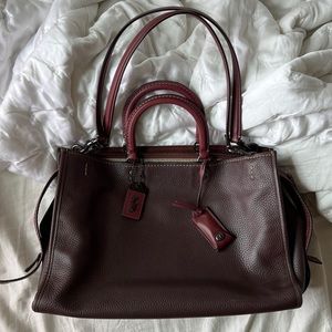 Coach Rogue 1941 39 in Oxblood